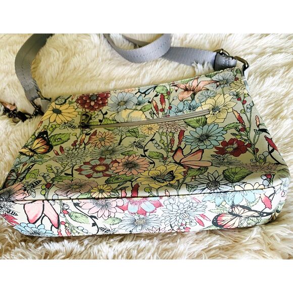 Sakroots Floral Crossbody Bag with ID Lanyard and Bee Keychain Boho Purse - Picture 13 of 15